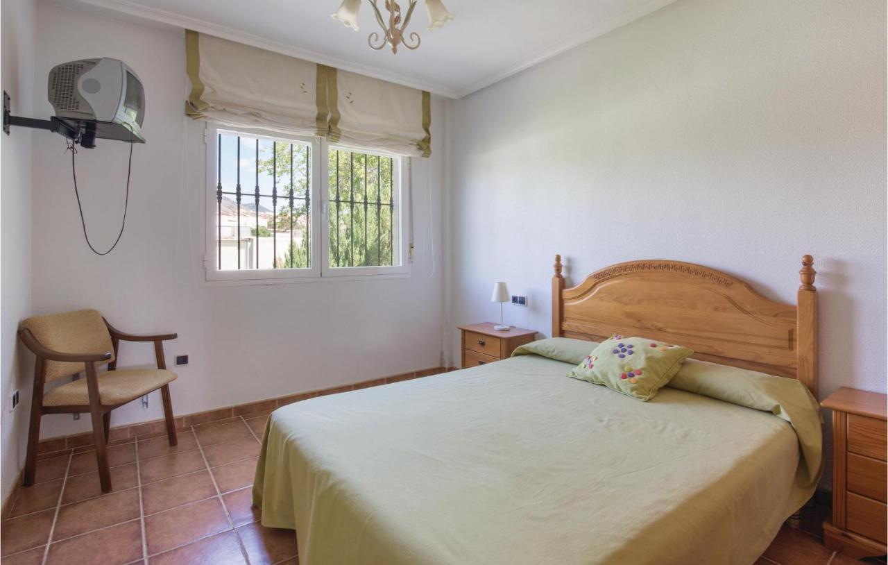 Awesome Home In Caravaca With Kitchen การาวากา เดลา กรูซ ภายนอก รูปภาพ