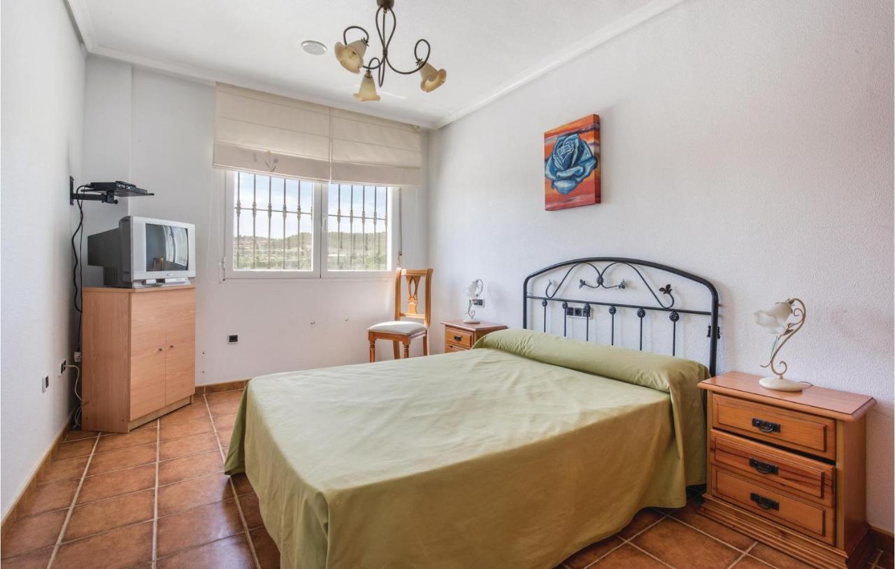 Awesome Home In Caravaca With Kitchen การาวากา เดลา กรูซ ภายนอก รูปภาพ